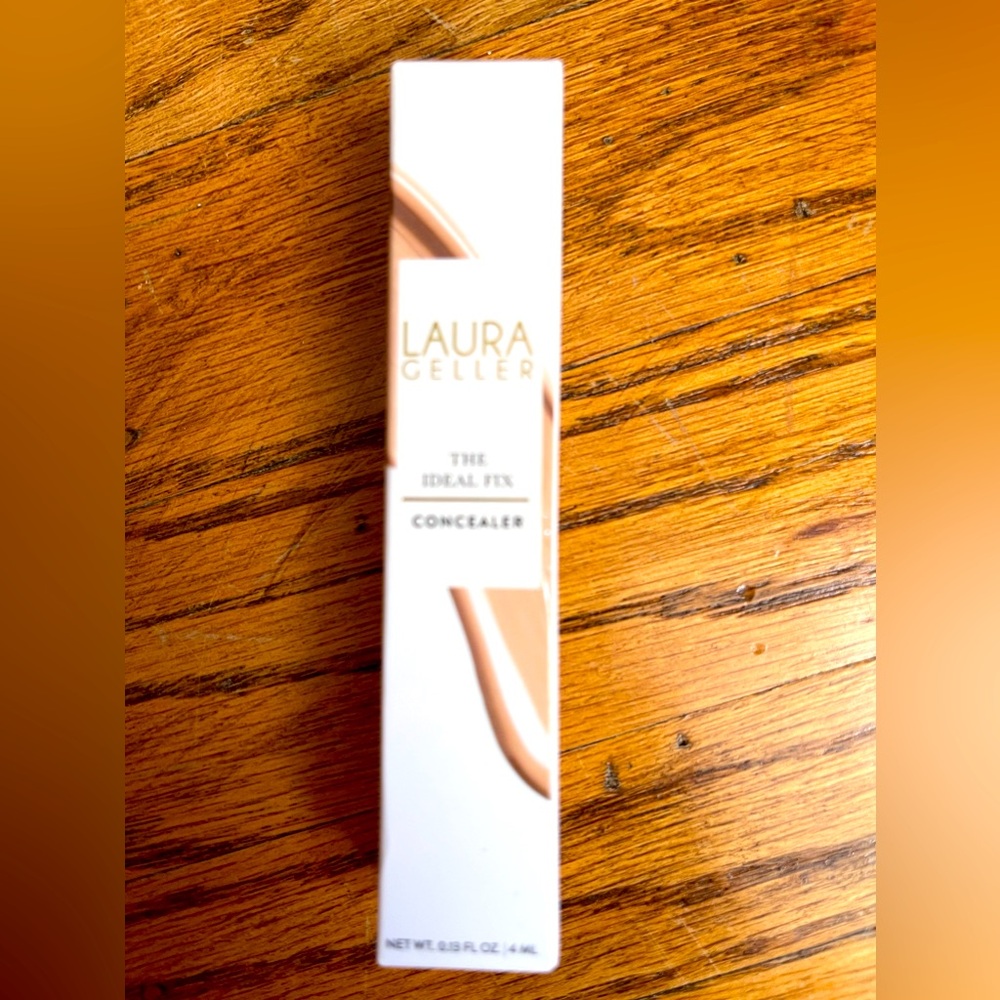Laura Geller concealer